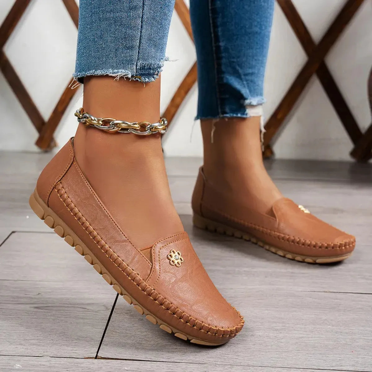 Verona Leather Moccasin Flats - Slip-On Loafers for Women