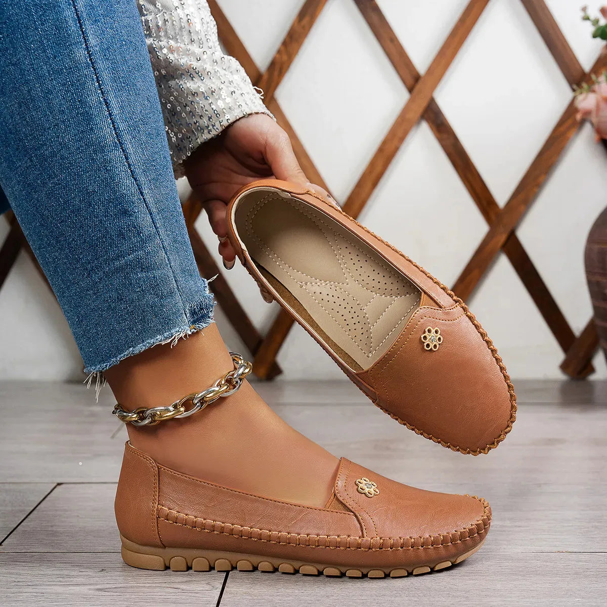Verona Leather Moccasin Flats - Slip-On Loafers for Women