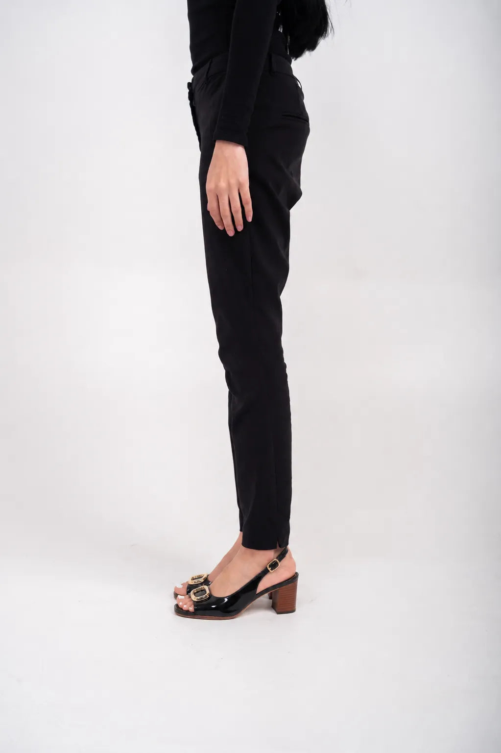 Ellor Gold Buckle Platform Sandal – black