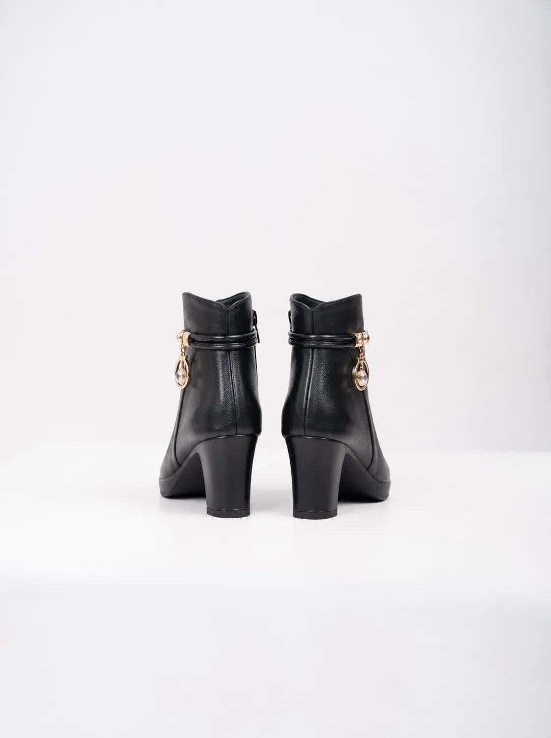Ellor Jewel Charm Ankle Boot – Jet Black