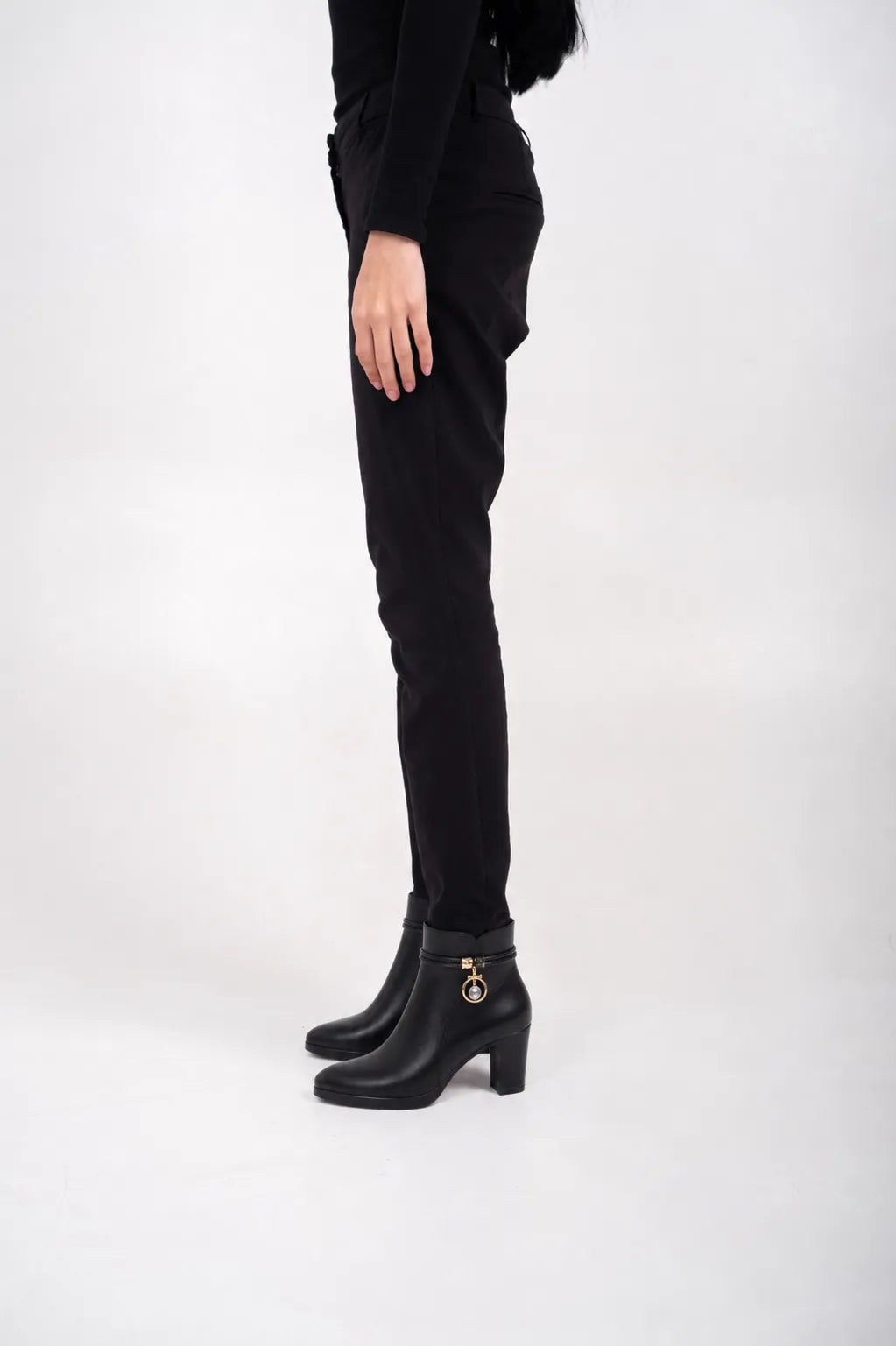 Ellor Jewel Charm Ankle Boot – Jet Black