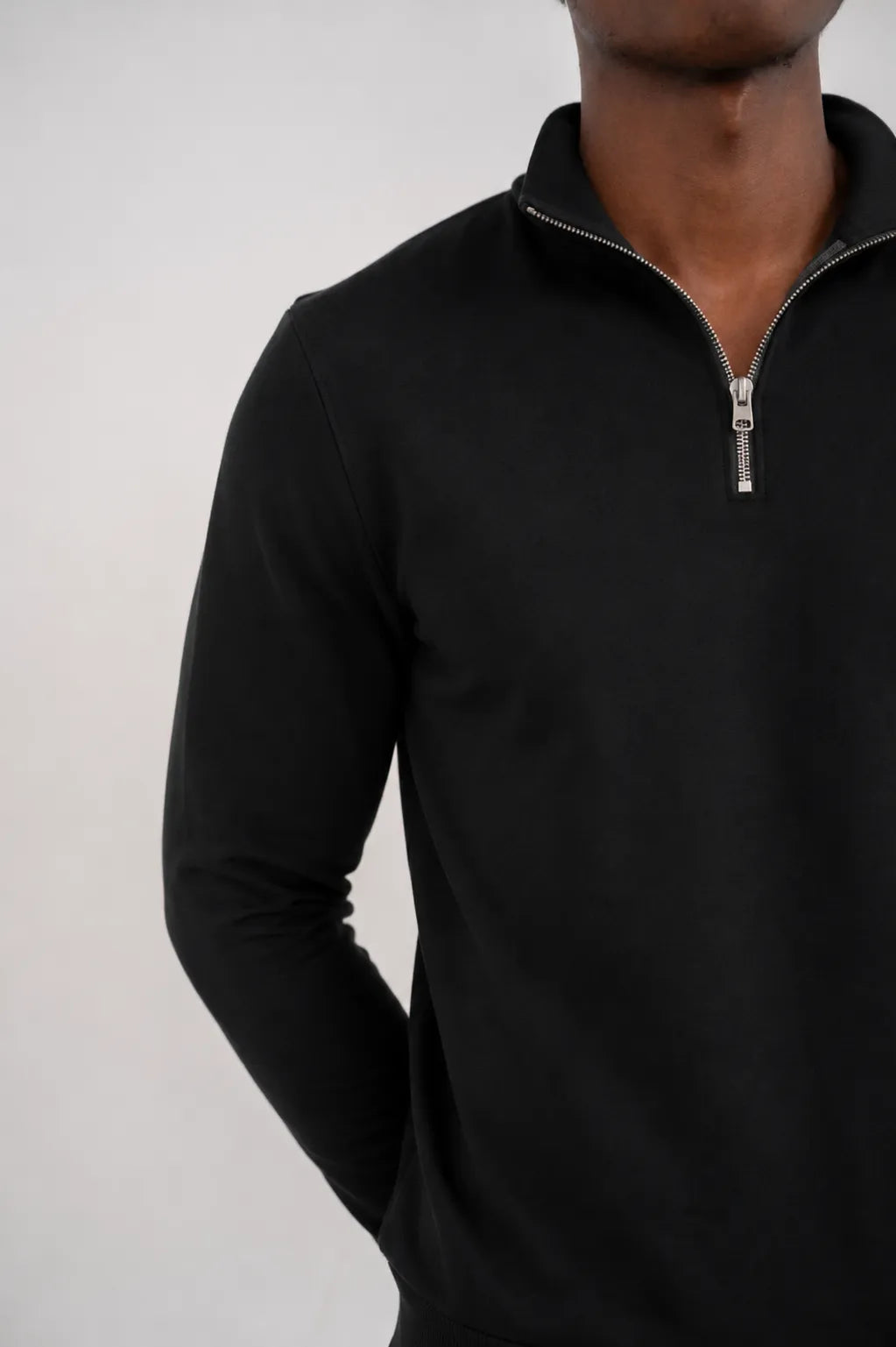 Ellor Quarter-Zip Pullover - Black